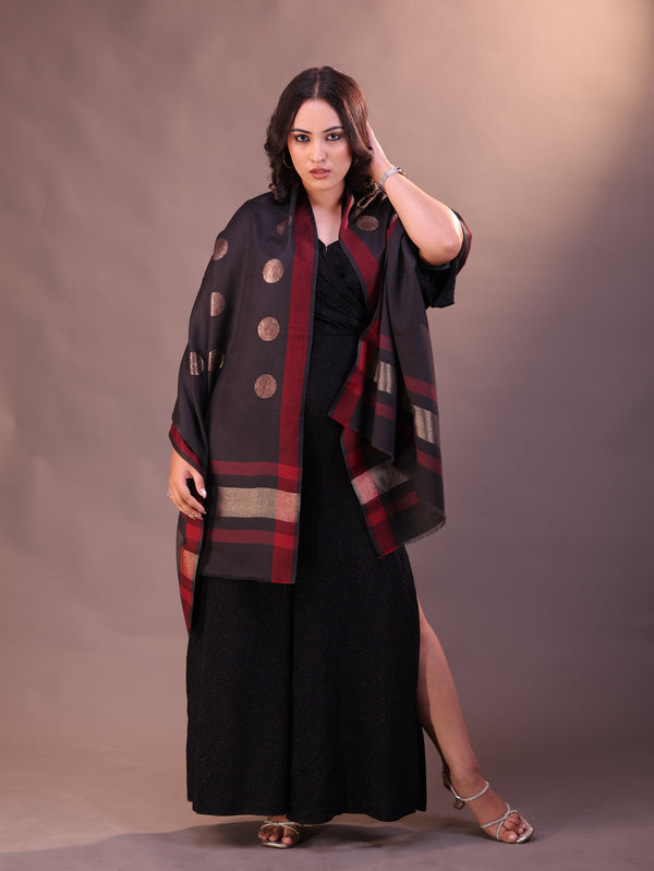 Stripe Border Sippi Embroidery Stole