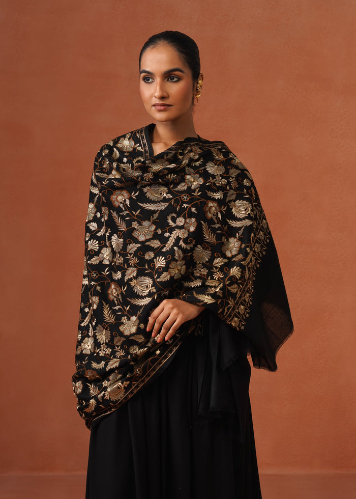 Flower Silk Embroidery Shawl Black