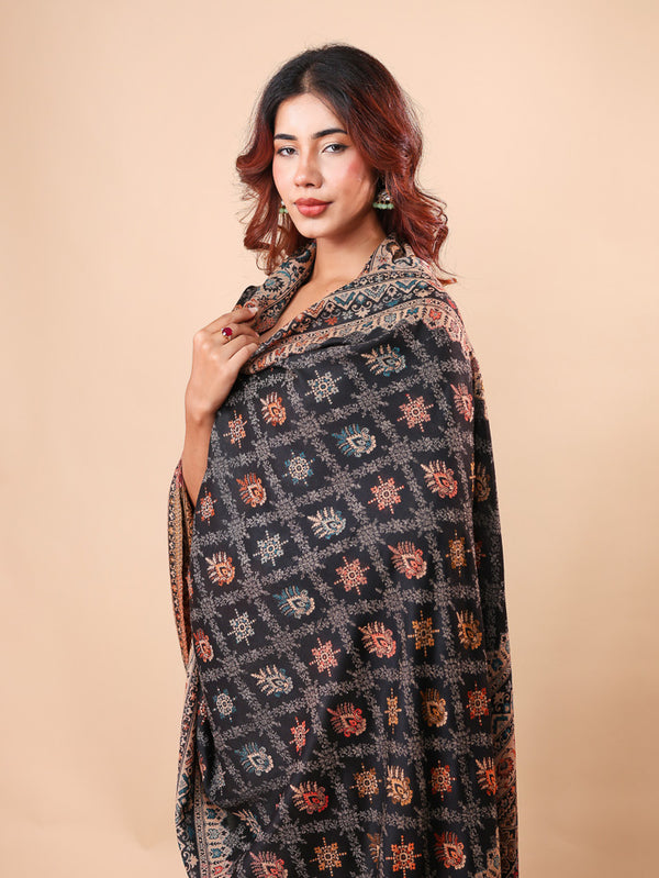 Cross Block Border Kani Shawl Black