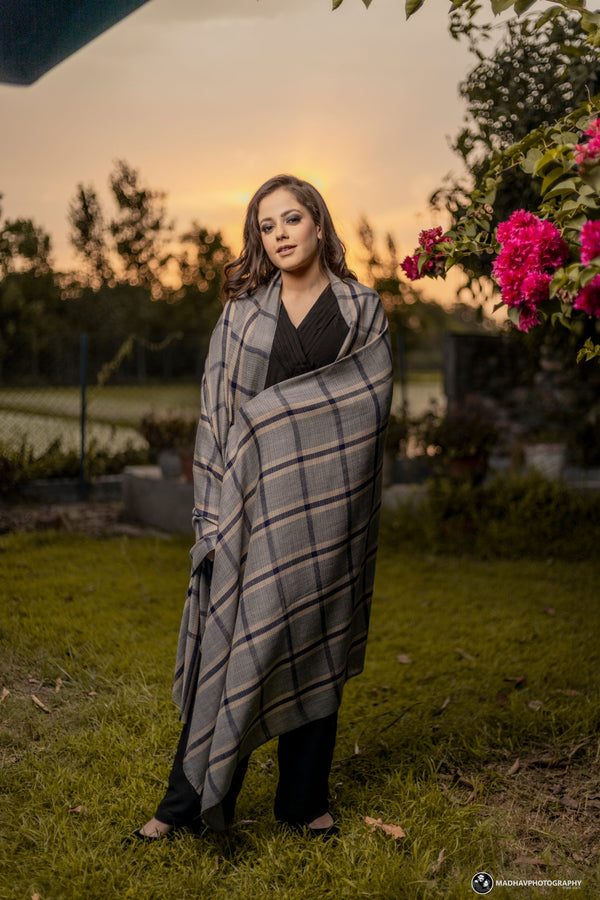 Women's Check Shawl