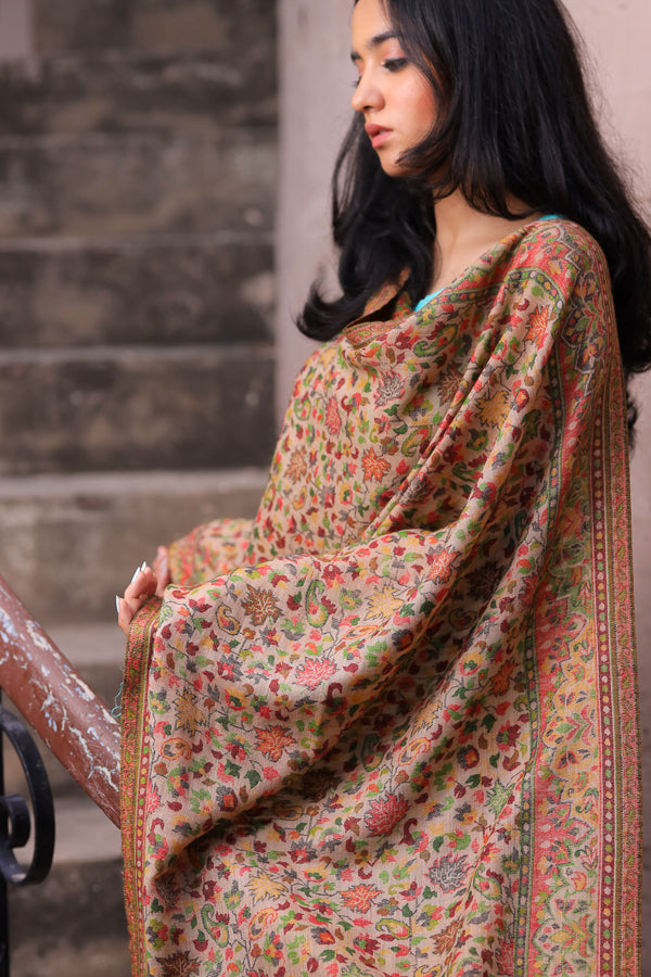 Beige Chinar Leaf Kani Stole